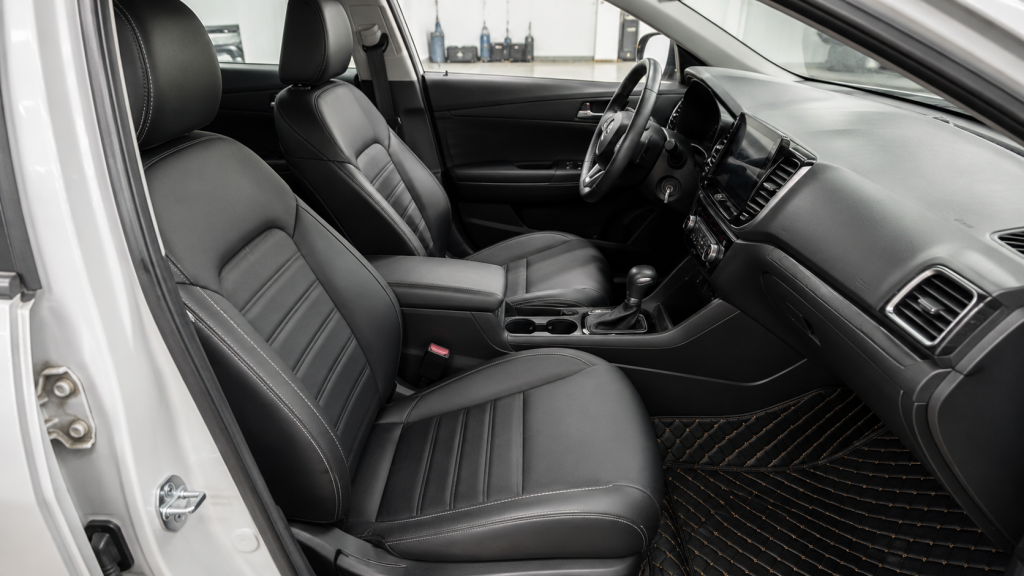 Bọc ghế da ô tô cho Mazda CX-5 tại xưởng Thủy Long